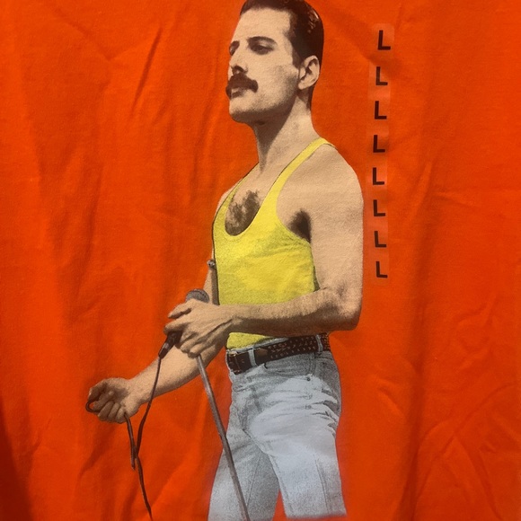 Freddie Mercury Orange Men's Graphic T-Shirt NWT Queen's Front Man Rock & Roll - Picture 2 of 7